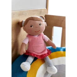Kuschelpuppe Camila, 25 cm große Stoffpuppe
