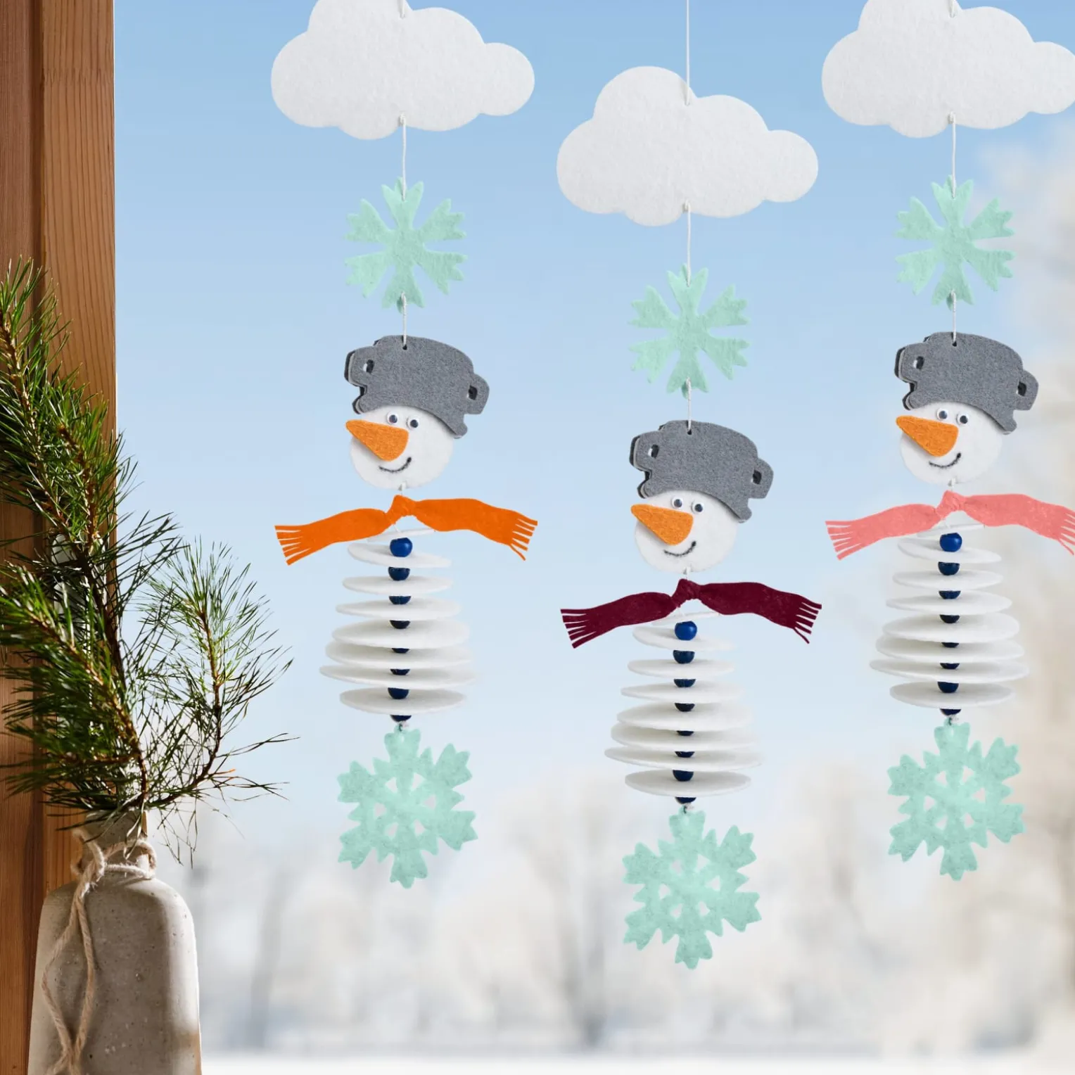 Sachenmacher Erstes Fädeln Filzgirlande Schneemann, Bastelset, ab 3 J.