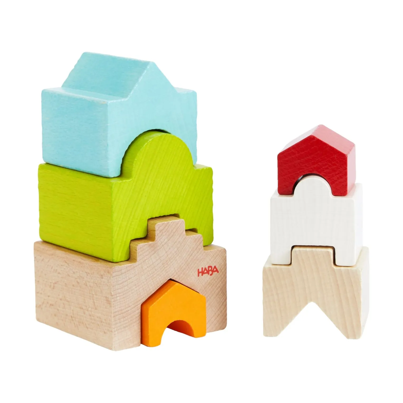 Stapelturm Haus auf Haus, aus Holz